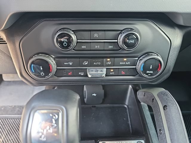 Used 2022 Ford Bronco Everglades AWD/4WD image 26
