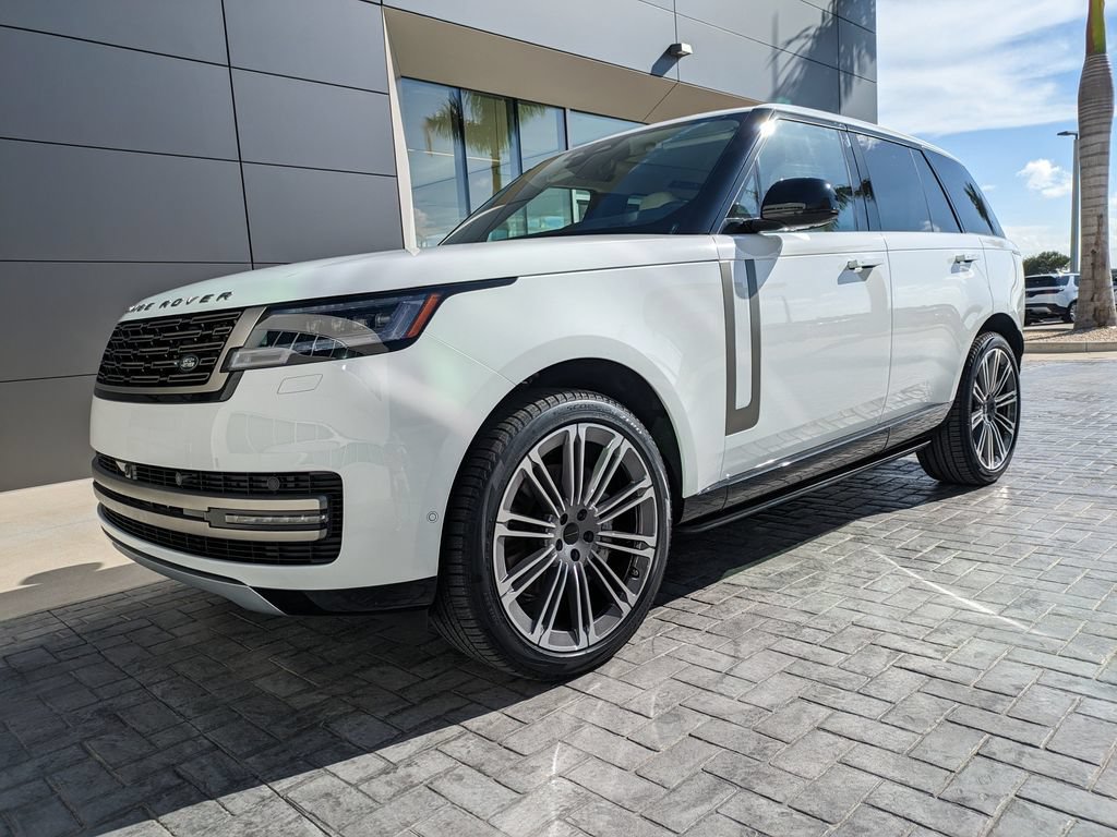 New 2026 Land Rover Range Rover SE