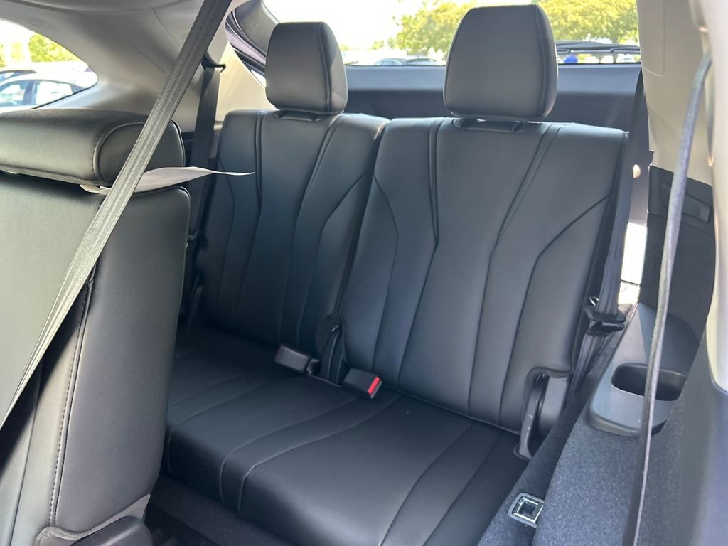 New 2026 Acura MDX SH-AWD image 19
