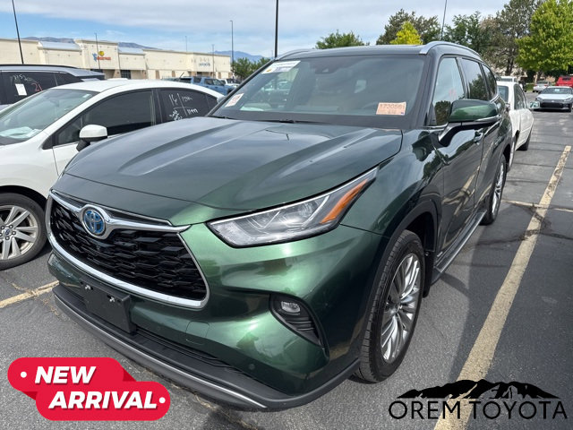 Used 2024 Toyota Highlander Platinum AWD/4WD image 9