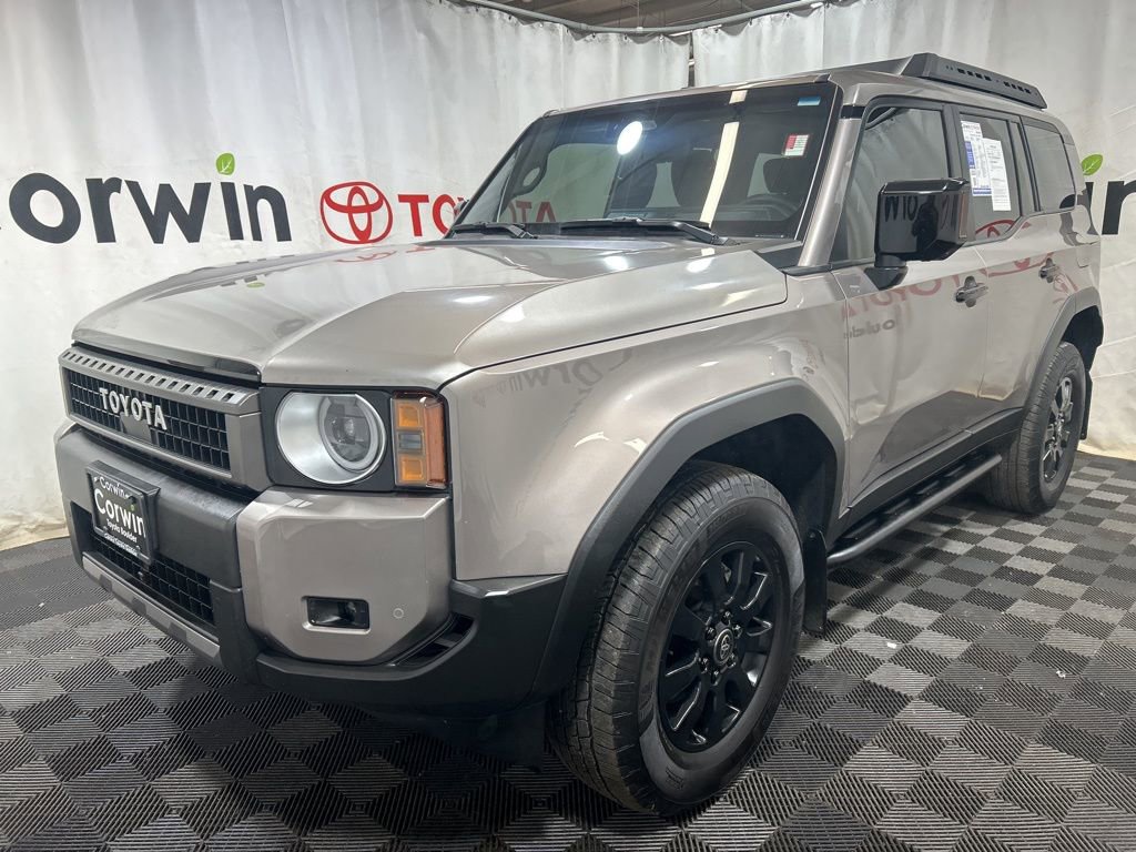 Used 2024 Toyota Land Cruiser image 3