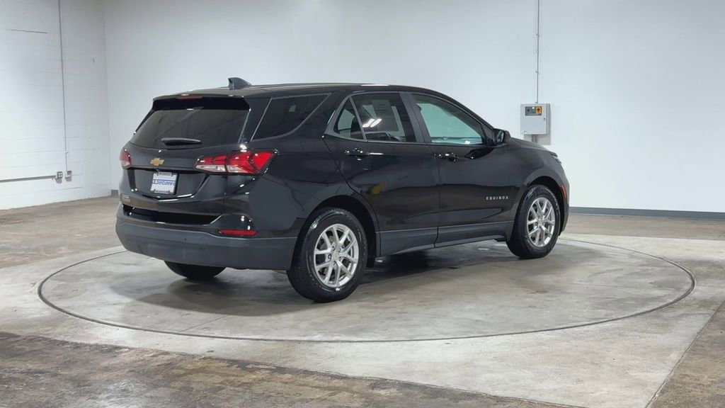 Used 2022 Chevrolet Equinox LS FWD image 8