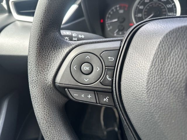 Used 2021 Toyota Corolla LE FWD image 12