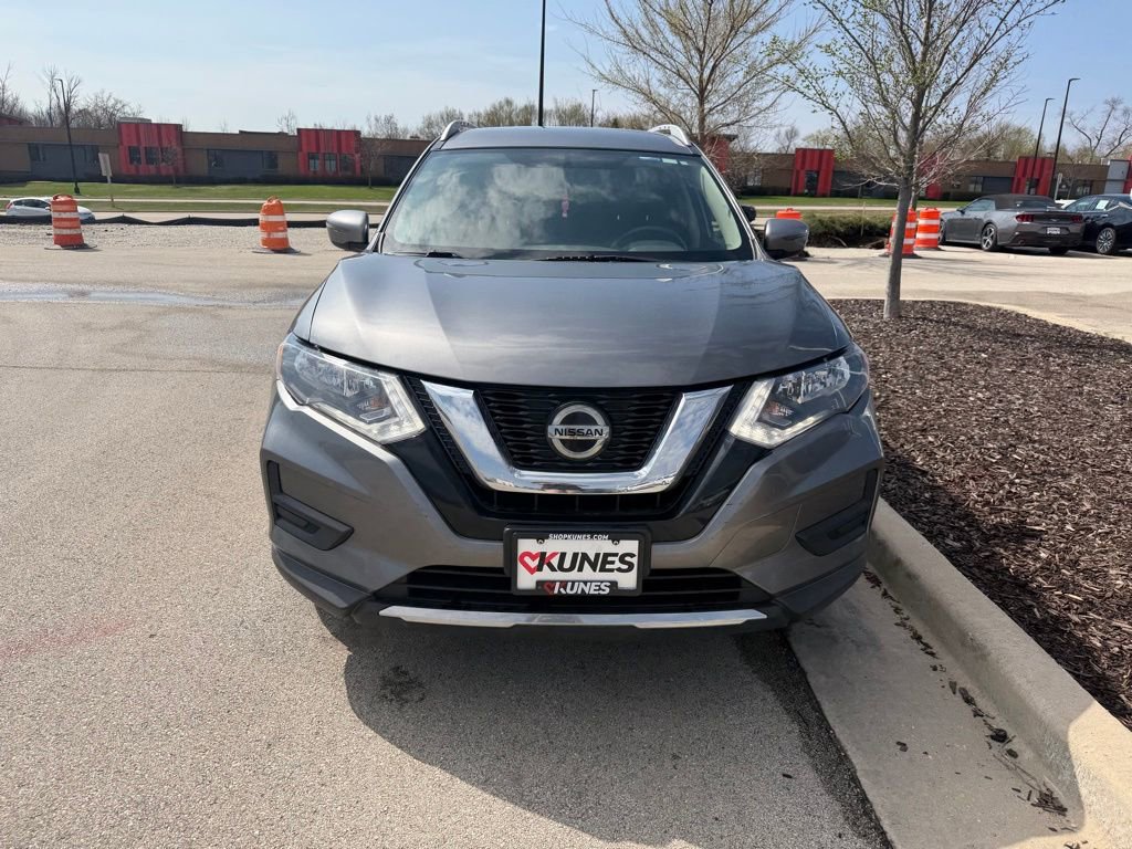 Used 2018 Nissan Rogue SV AWD/4WD image 3