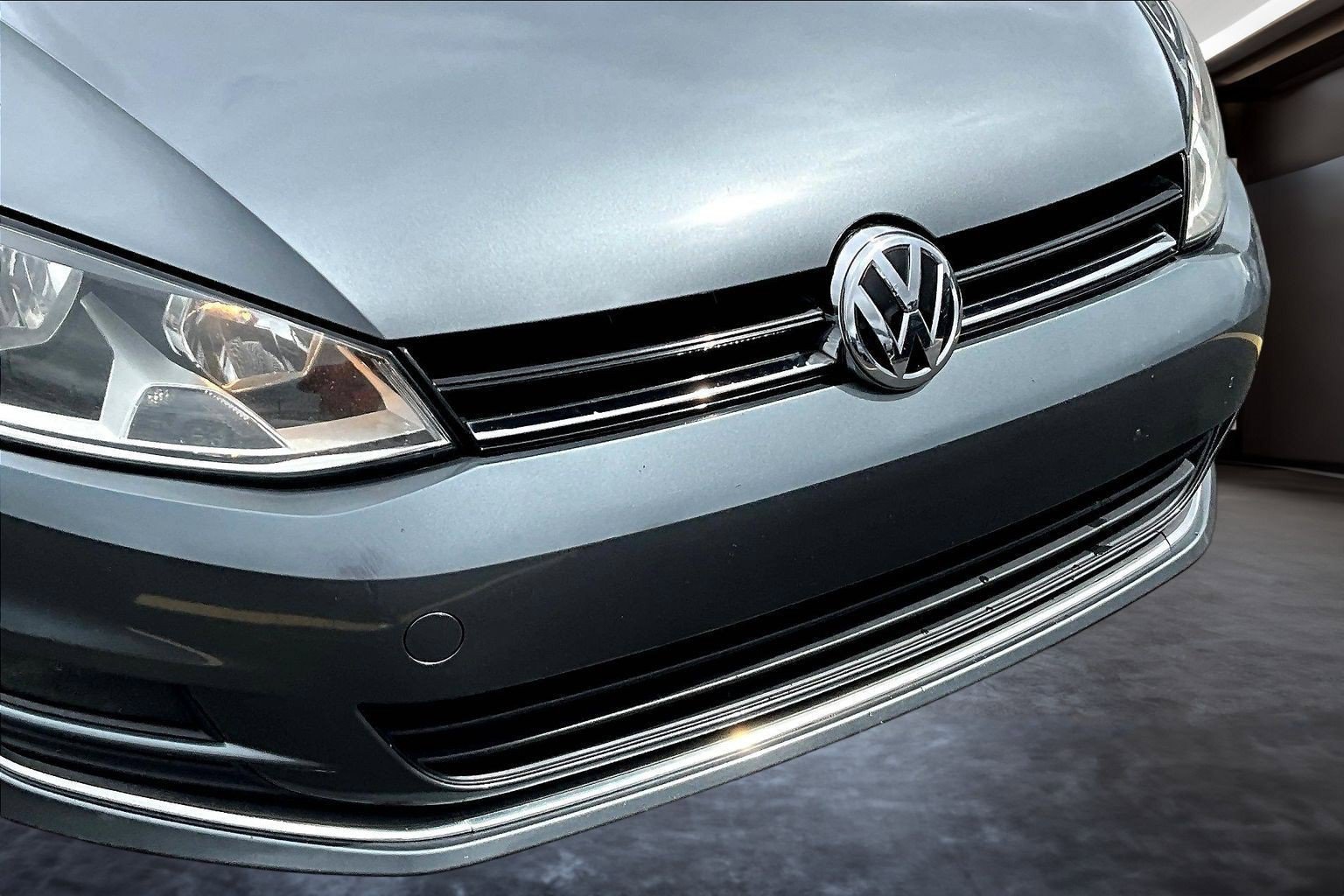 Used 2016 Volkswagen Golf SportWagen FWD image 33