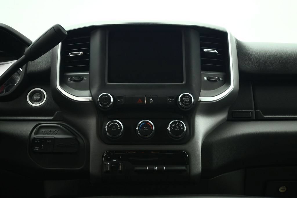 Used 2024 RAM 3500 Big Horn AWD/4WD image 43