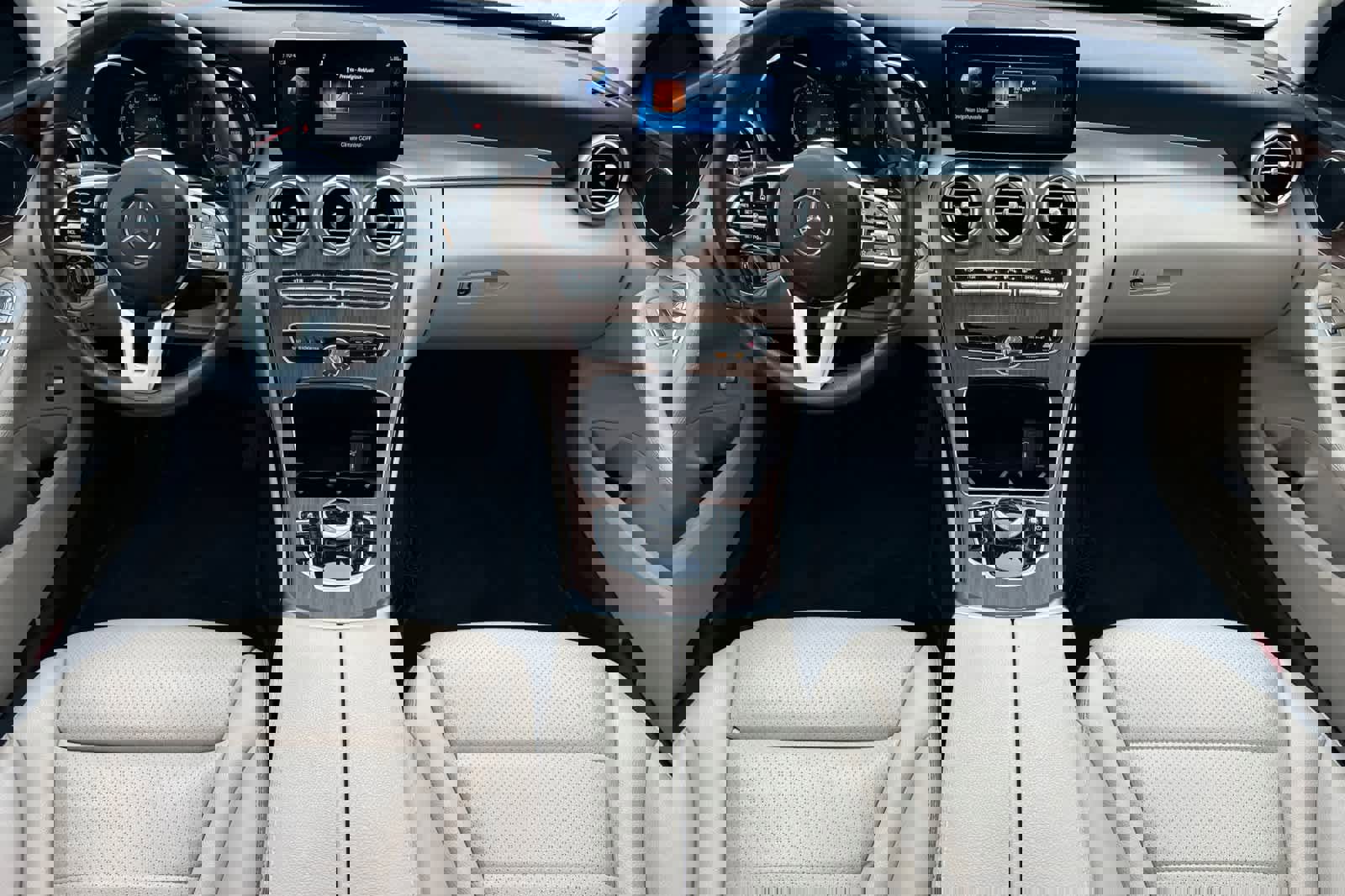 Used 2020 Mercedes-Benz C 300 4MATIC Sedan image 12