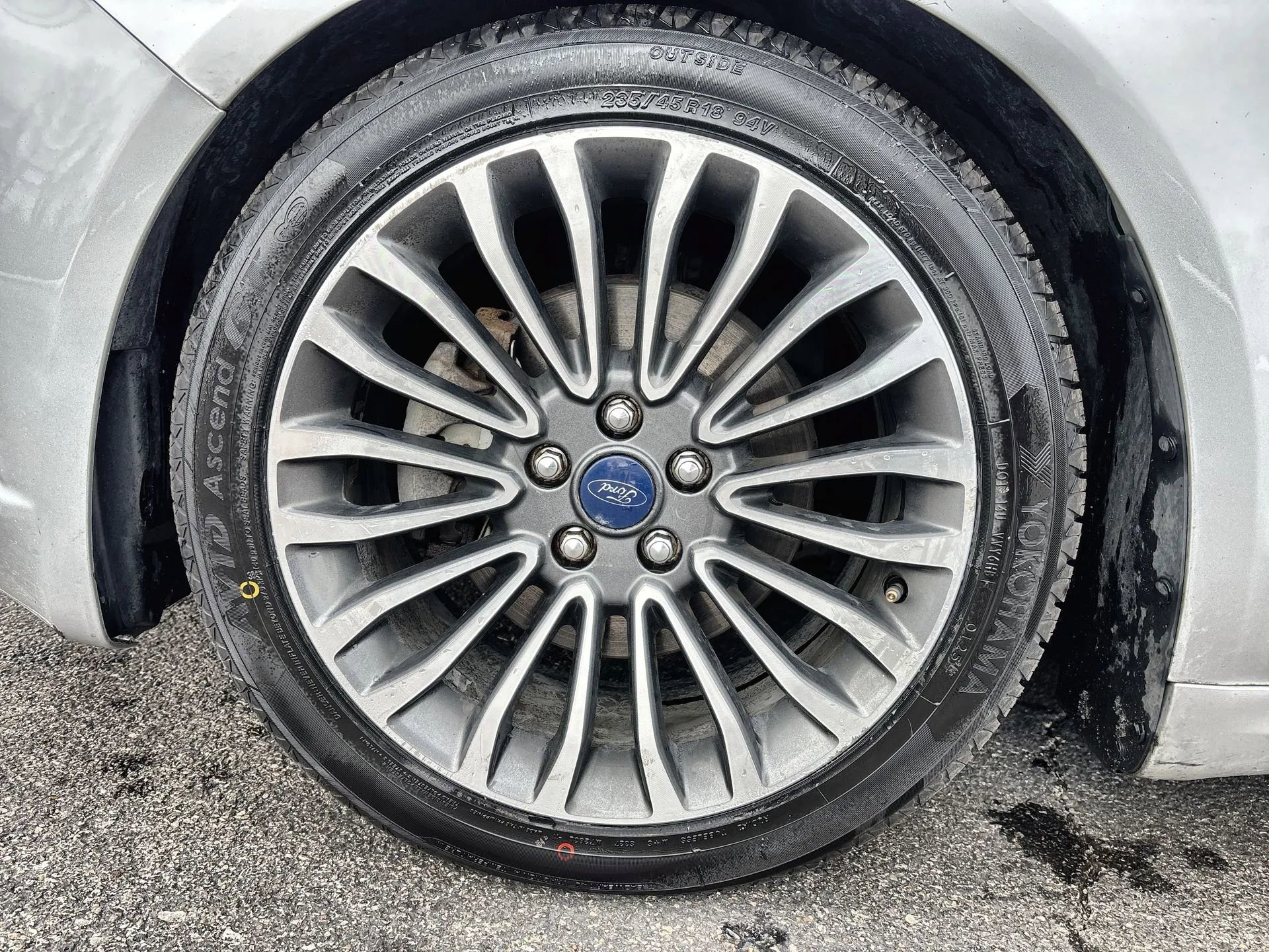 Used 2017 Ford Fusion Titanium image 19