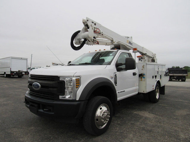Used 2019 Ford F550 2WD Regular Cab Super Duty w/ Snow Plow Prep Package image 6