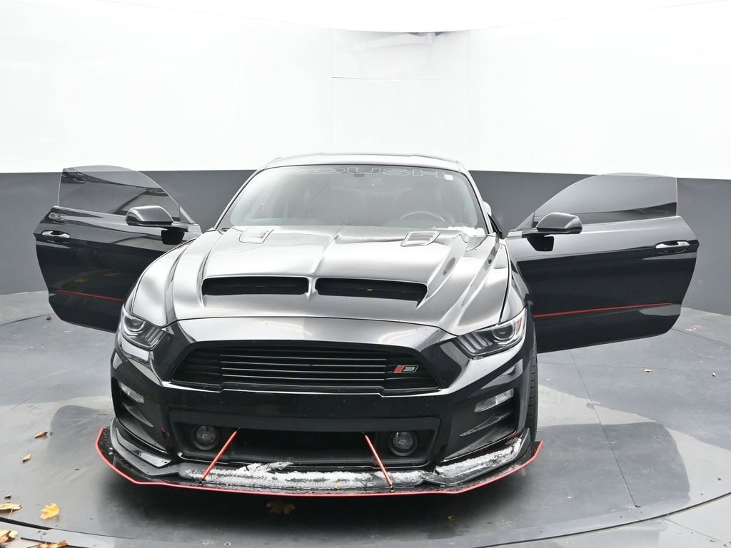 Used 2017 Ford Mustang GT Premium w/ GT Performance Package image 49