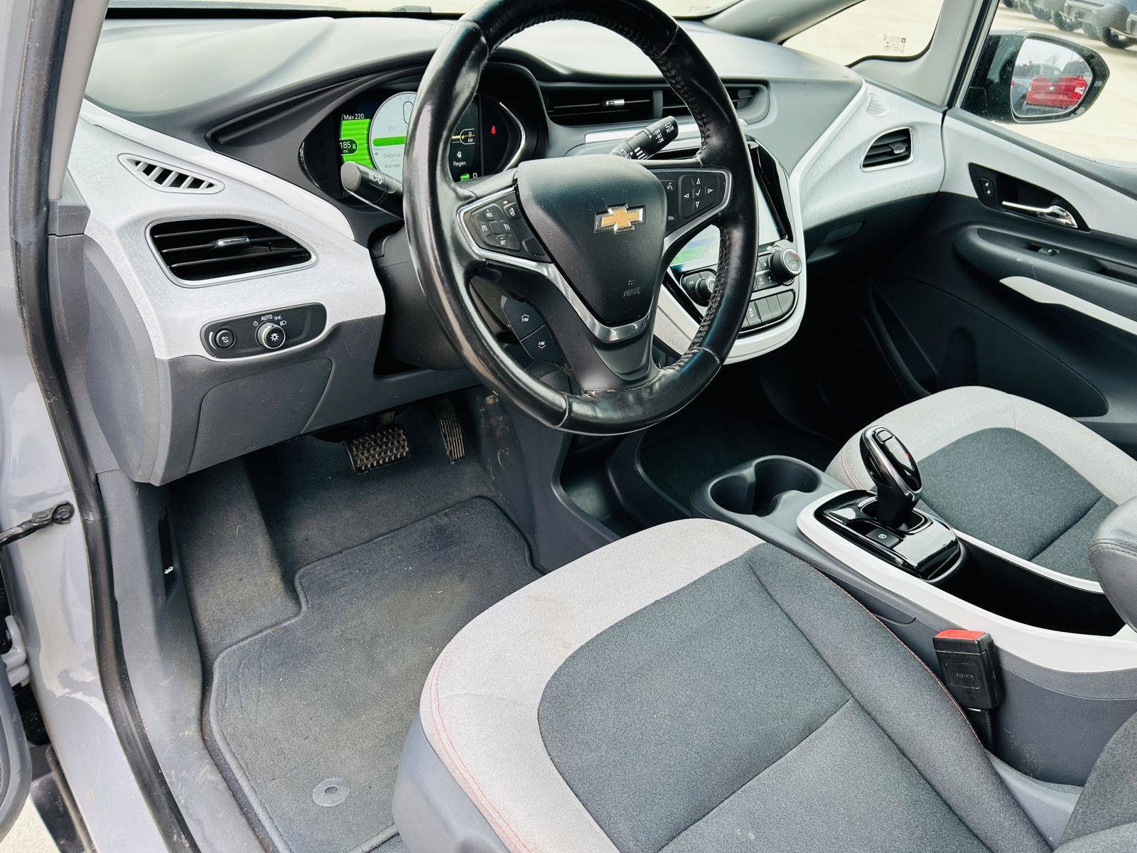 Used 2019 Chevrolet Bolt LT image 11