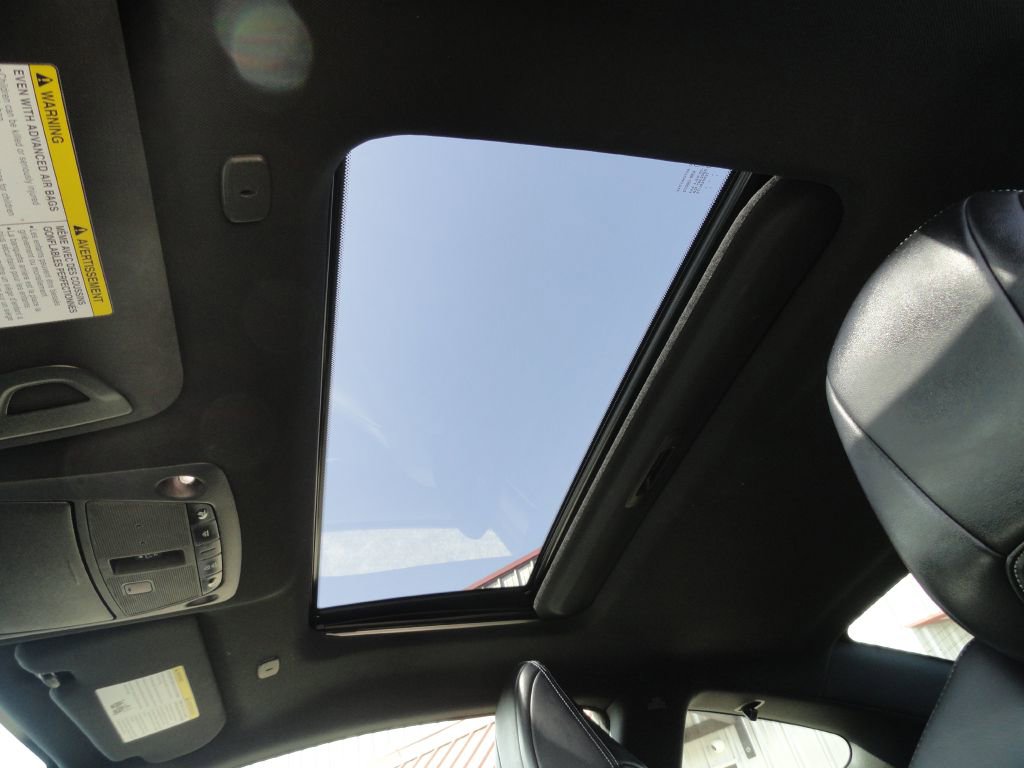 Used 2018 INFINITI Q60 LUXE w/ Sensory Package 2.0T Luxe image 20