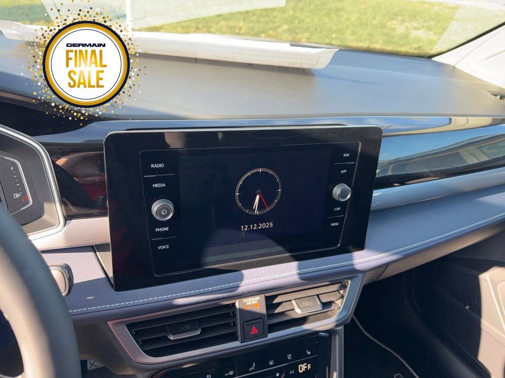 New 2026 Volkswagen Taos SEL image 23