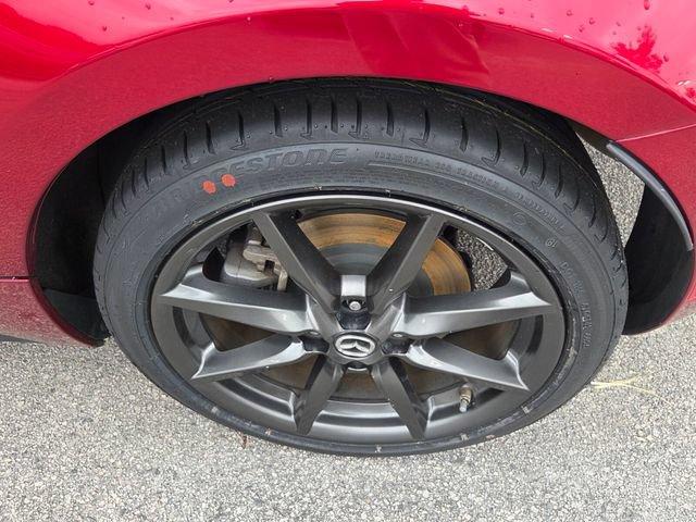 Used 2018 MAZDA MX-5 Miata RF Club RWD image 7