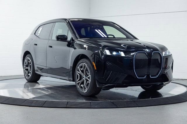 New 2026 BMW iX xDrive45 image 5
