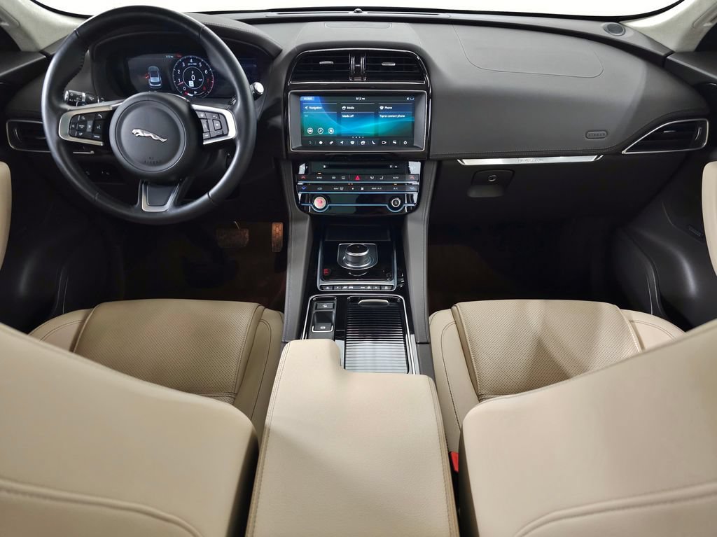 Used 2020 Jaguar F-PACE Prestige AWD/4WD image 13