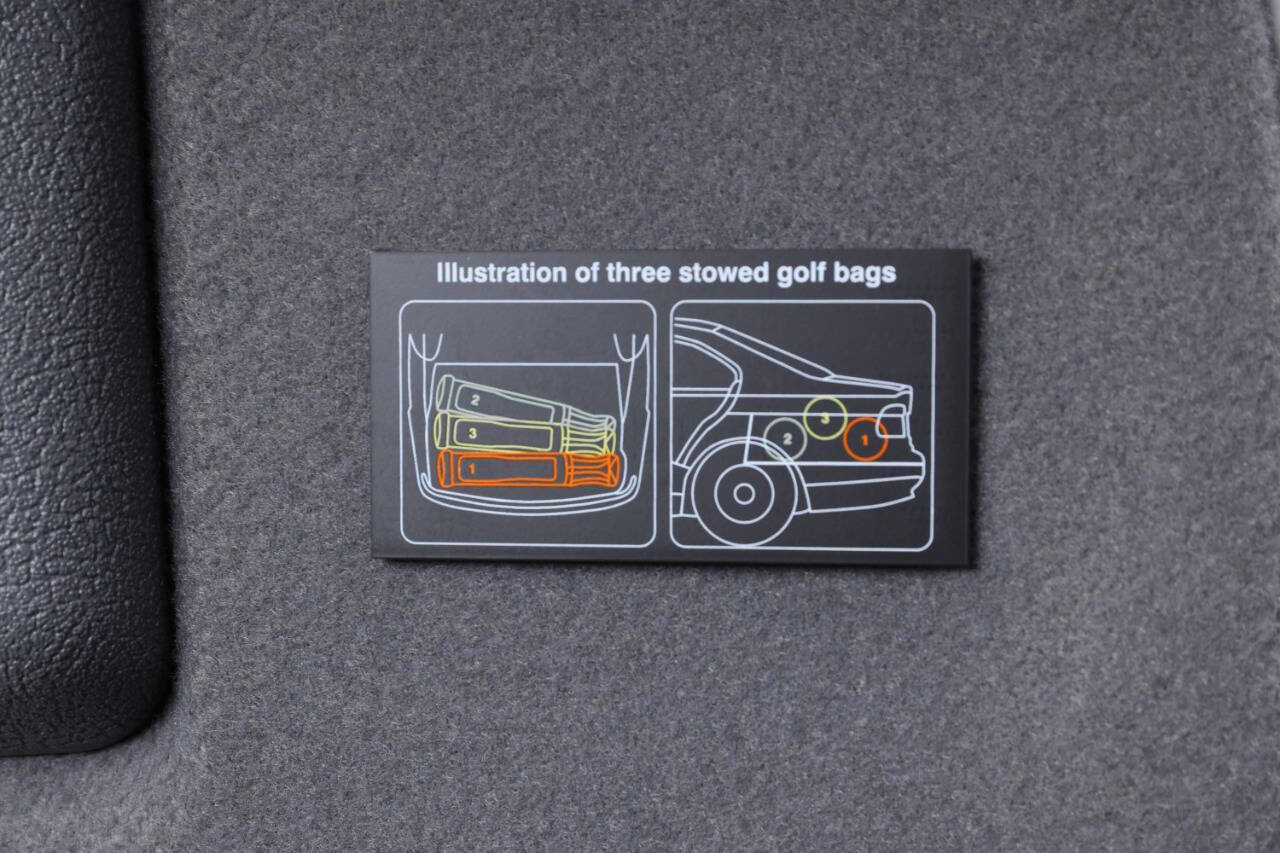 Used 2002 BMW M5 image 65