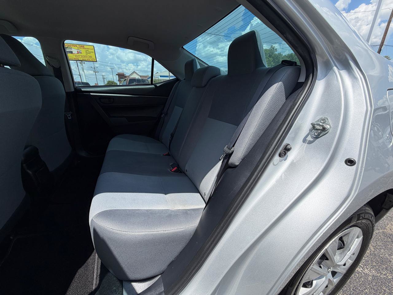 Used 2014 Toyota Corolla L FWD image 11