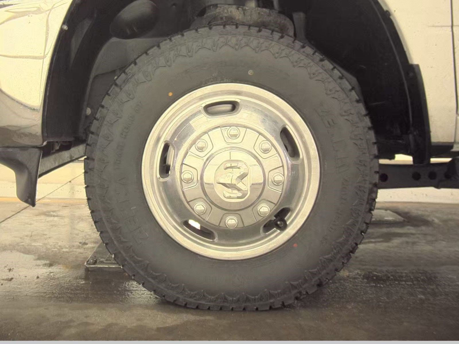 Used 2026 RAM 3500 Tradesman AWD/4WD image 10
