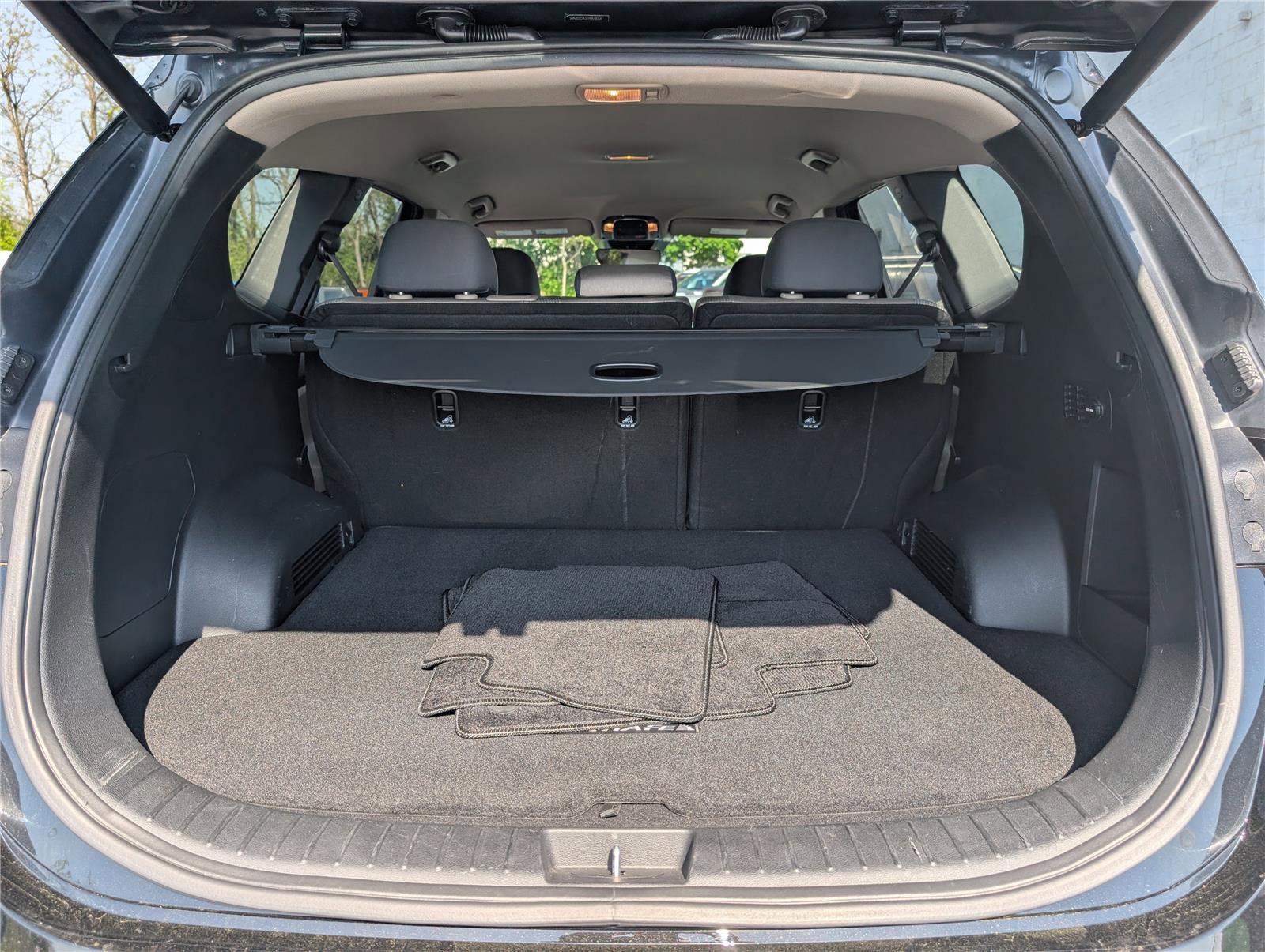 Used 2023 Hyundai Santa Fe SEL AWD/4WD image 12