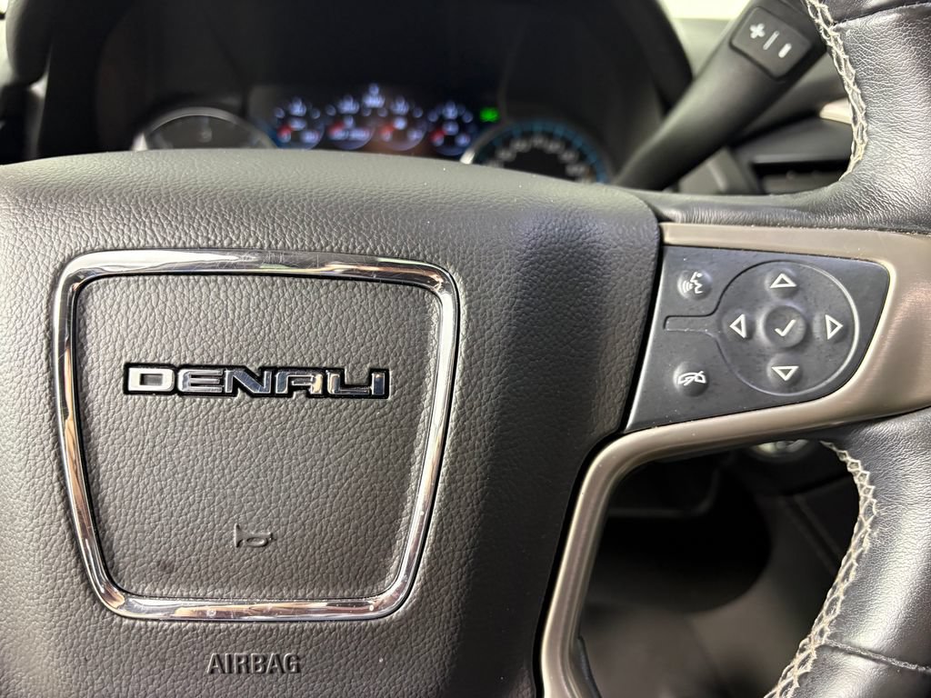 Used 2019 GMC Yukon Denali w/ Open Road Package AWD/4WD image 23