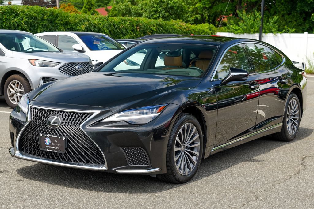 Used 2024 Lexus LS 500 AWD w/ Interior Upgrade Package image 3
