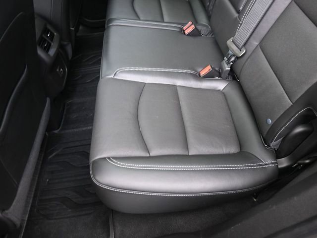 Used 2023 GMC Terrain SLT w/ Infotainment Package II image 21