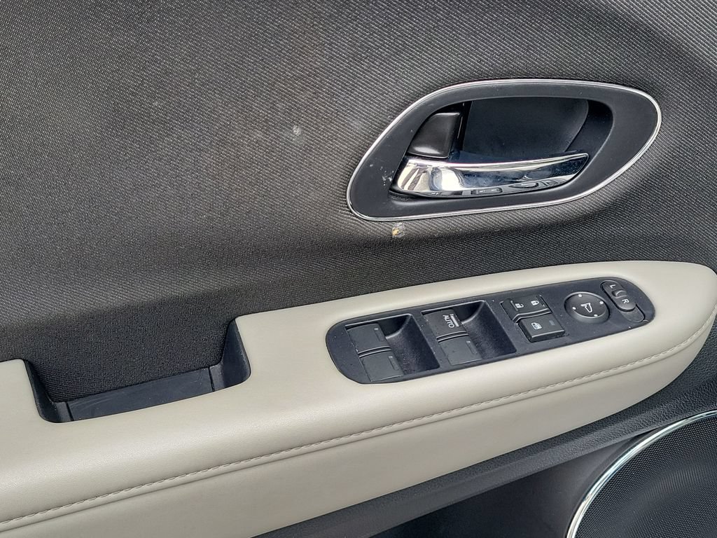 Used 2019 Honda HR-V EX image 20