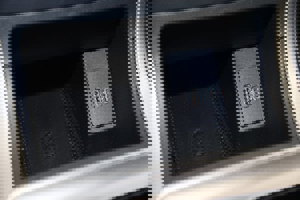 Used 2024 Ford Edge SEL w/ Convenience Package image 26