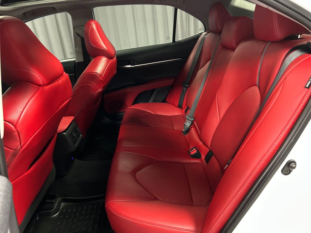 Used 2022 Toyota Camry XSE w/ Navigation Package image 21