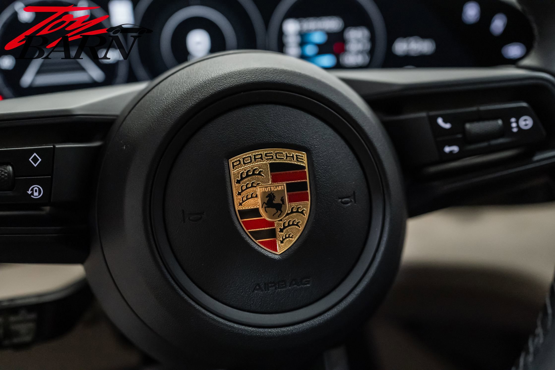 Used 2024 Porsche Taycan 4 Cross Turismo image 31