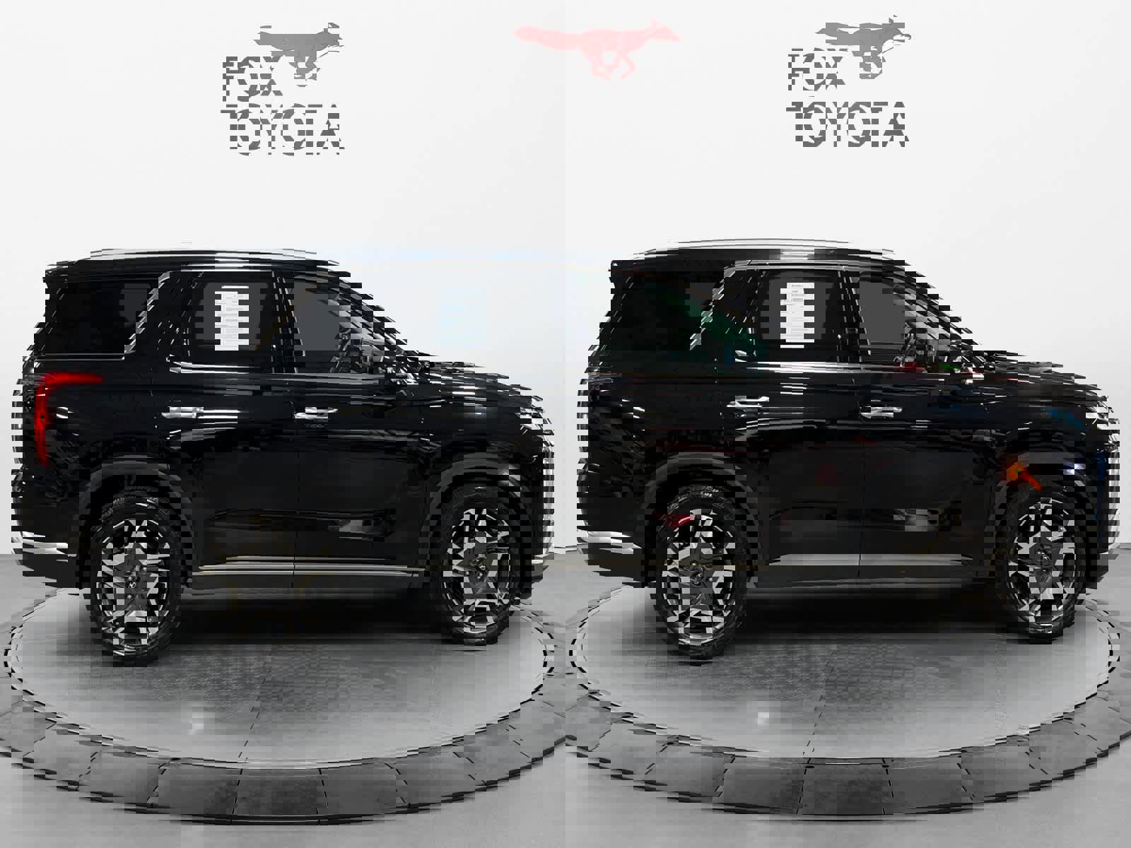 Used 2023 Hyundai Palisade Limited w/ Cargo Package image 7