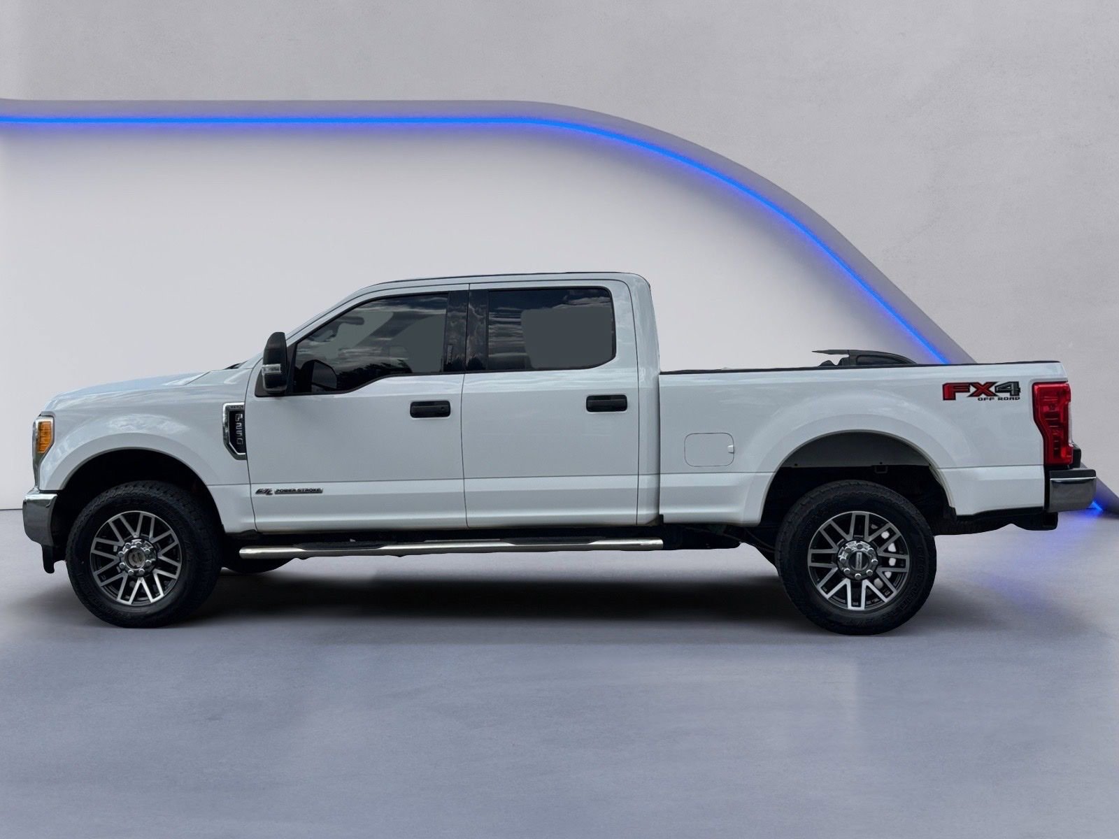 Used 2017 Ford F250 XLT w/ XLT Value Package image 12