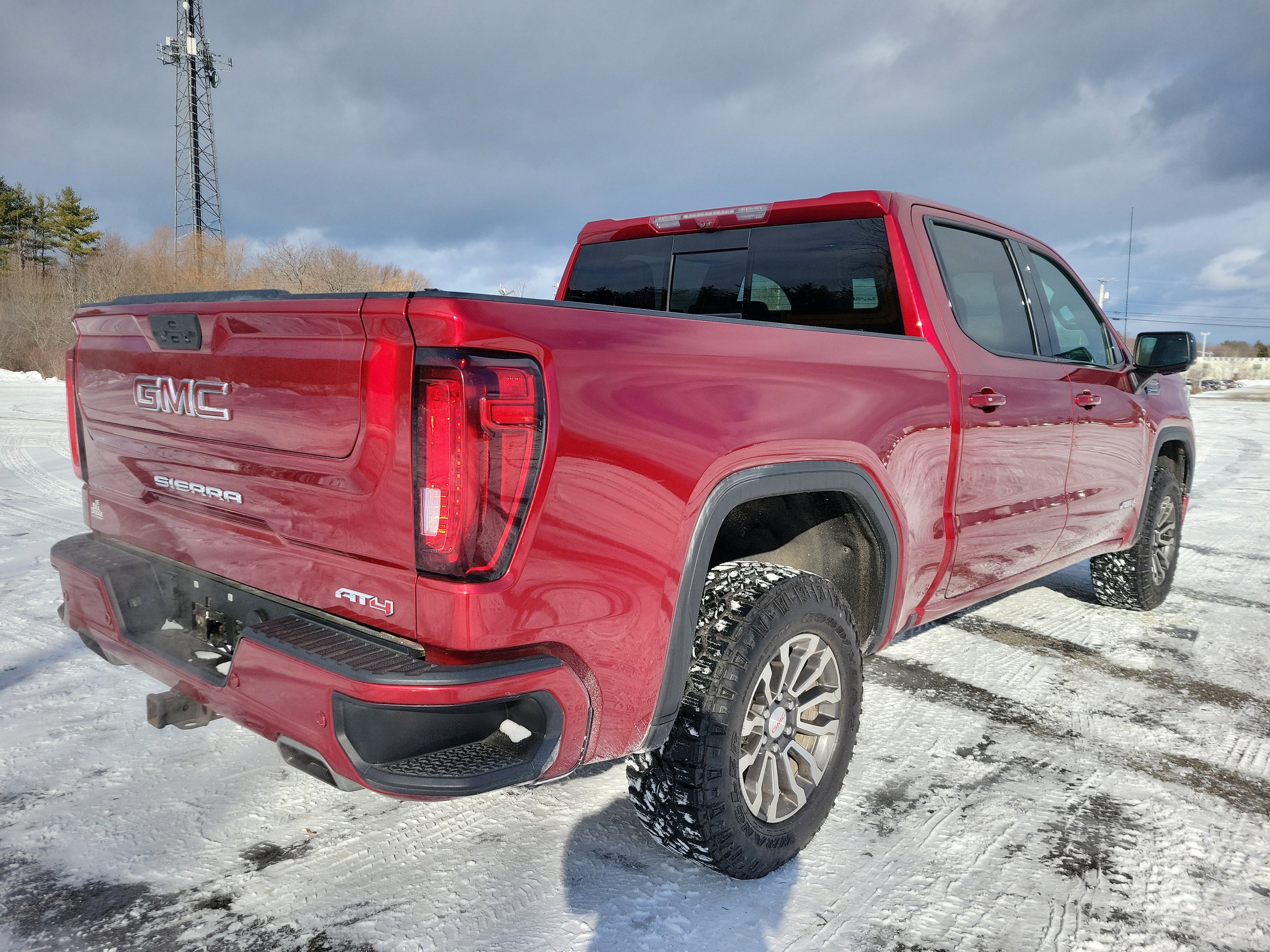 Used 2021 GMC Sierra 1500 AT4 w/ AT4 Value Package image 5