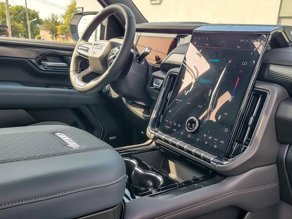 New 2026 GMC Yukon AT4 w/ AT4 Premium Package image 22
