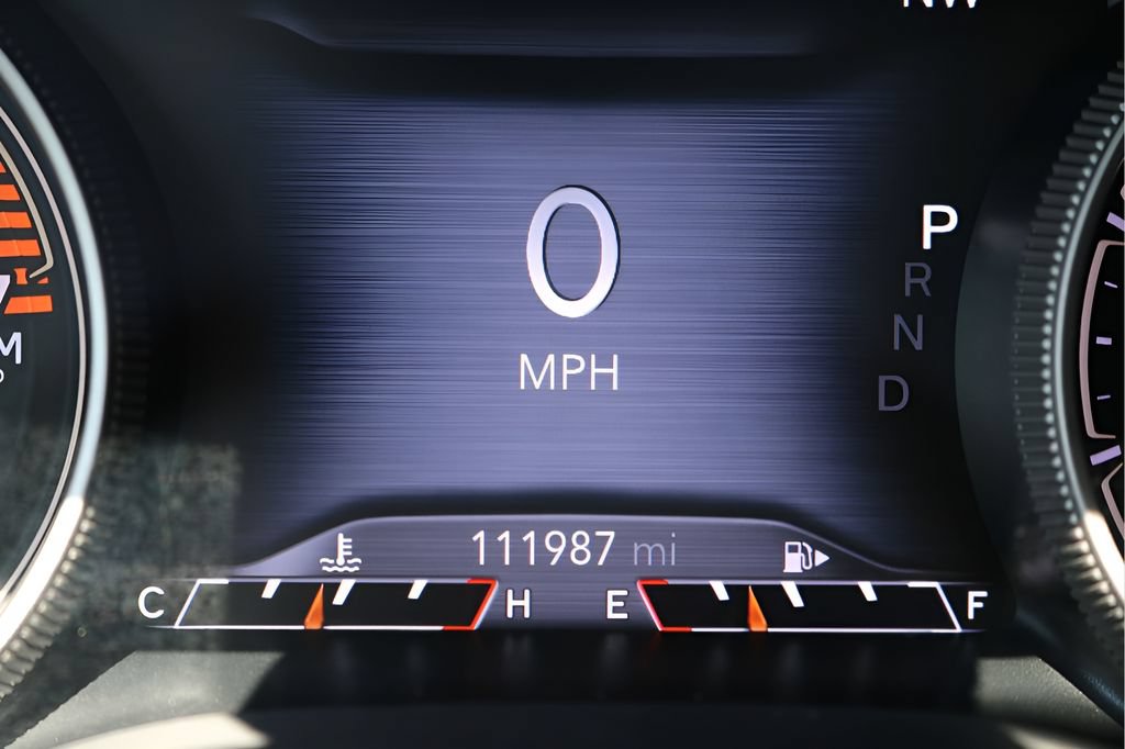 Used 2019 Jeep Cherokee Limited FWD image 27