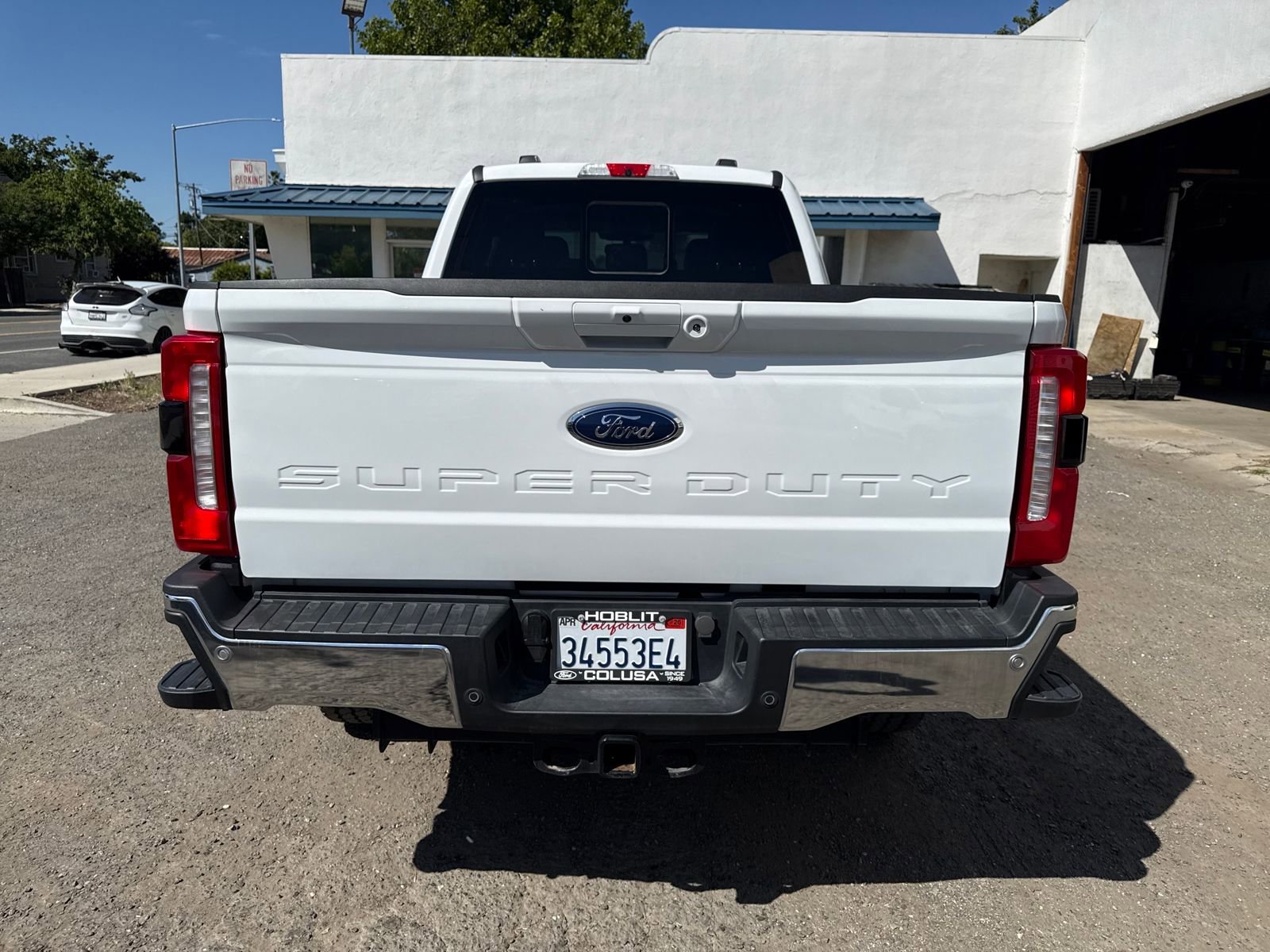 Used 2024 Ford F250 Lariat w/ FX4 Off-Road Package AWD/4WD image 4