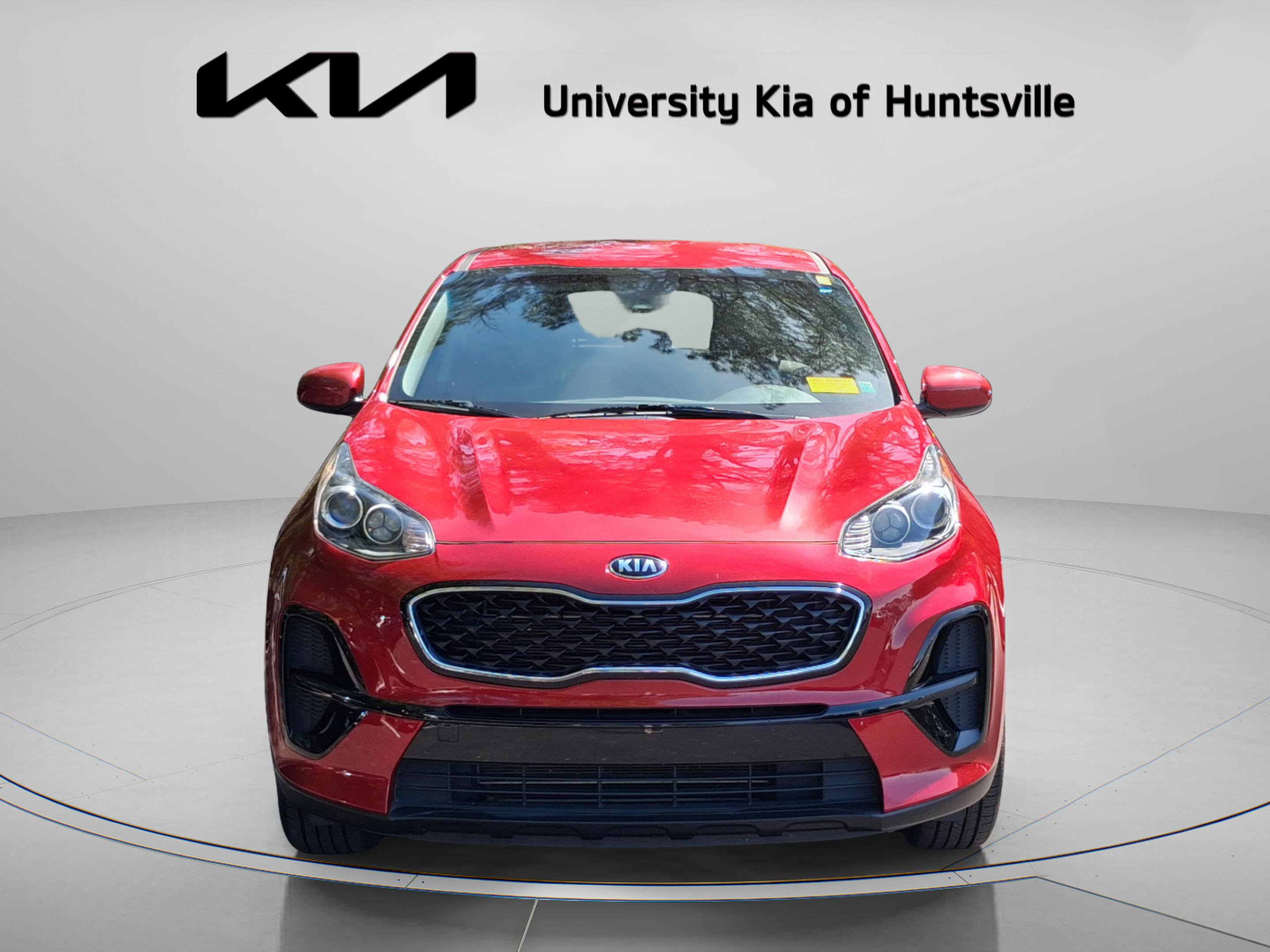 Used 2020 Kia Sportage LX image 2