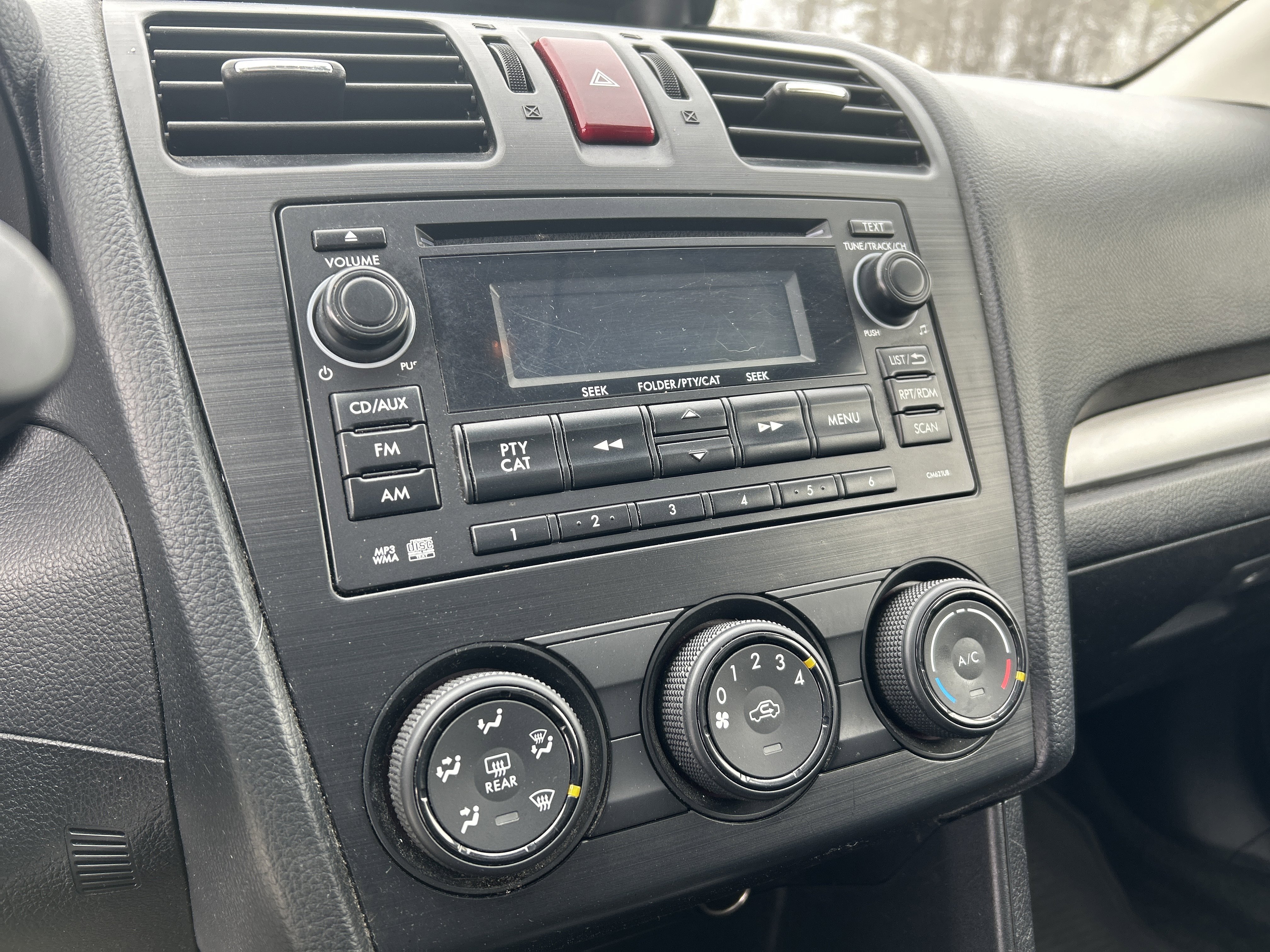 Used 2014 Subaru Crosstrek 2.0i Premium w/ Moonroof Package image 19