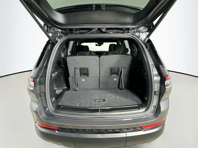 New 2025 Jeep Grand Cherokee L Limited w/ Luxury Tech Group II image 30