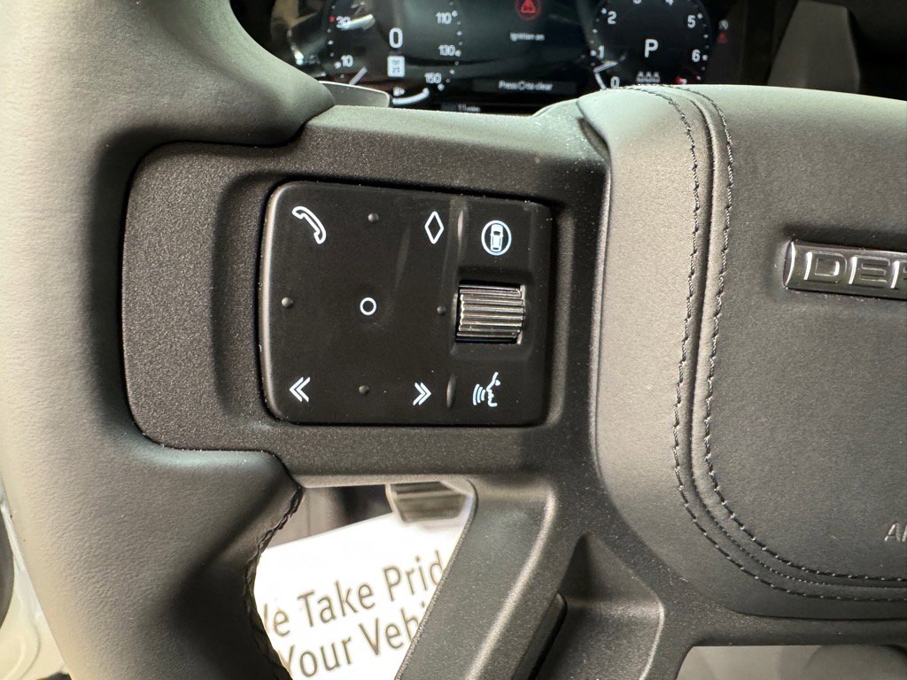 New 2025 Land Rover Defender 110 V8 image 21