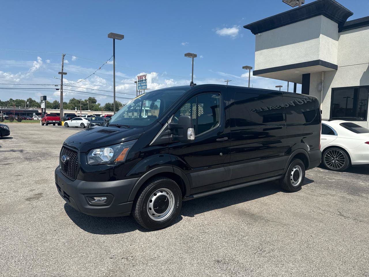 Used 2023 Ford Transit 150 Low Roof w/ Fleet Safety Package RWD image 2