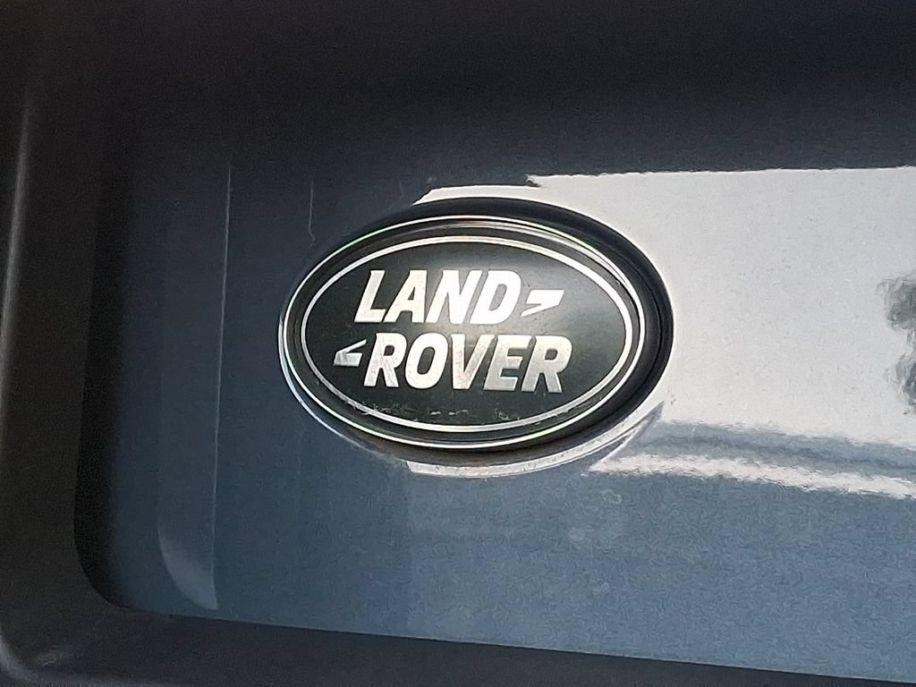Used 2021 Land Rover Defender 110 X-Dynamic HSE AWD/4WD image 29