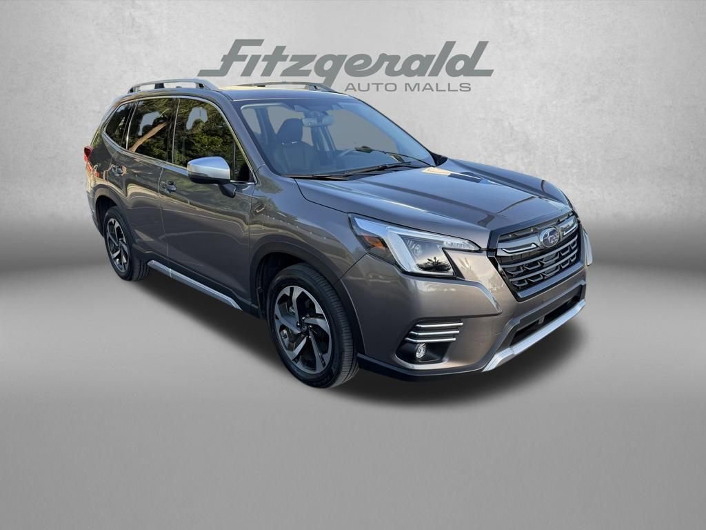Used 2024 Subaru Forester Touring w/ POP Package 3 AWD/4WD image 1