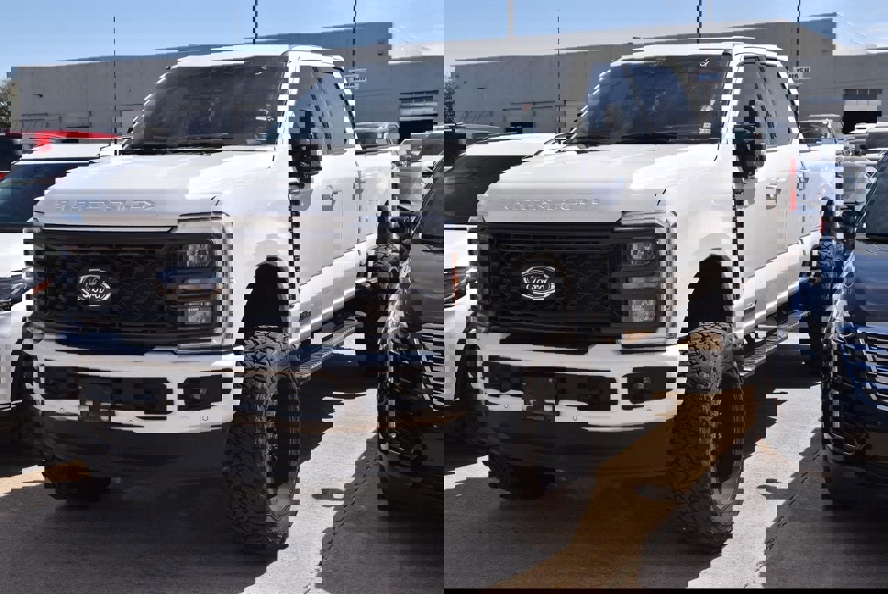 Used 2024 Ford F250 Lariat w/ Lariat Ultimate Package image 1