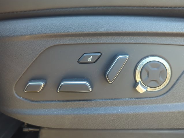 Used 2024 Hyundai Palisade Calligraphy image 10