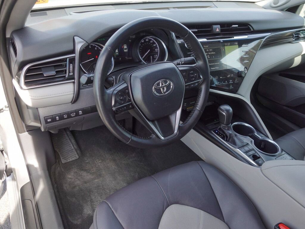 Certified 2019 Toyota Camry XLE image 10