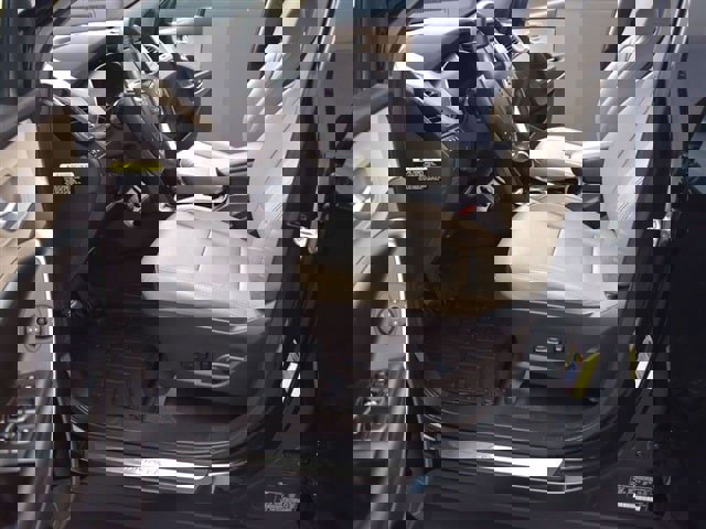 Used 2017 Hyundai Santa Fe Sport image 17