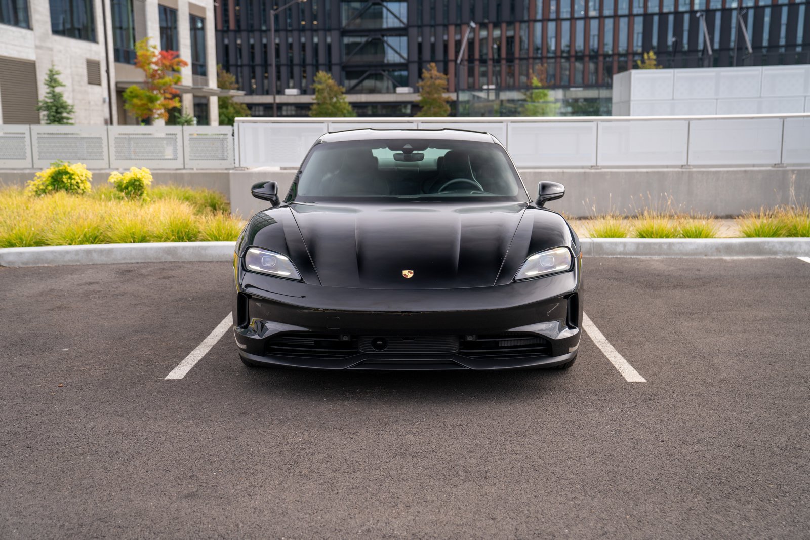 Certified 2025 Porsche Taycan RWD image 6