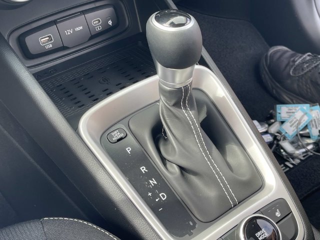 New 2026 Hyundai Venue SEL FWD image 29